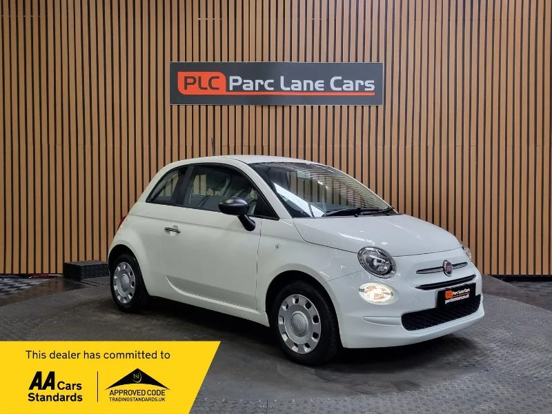 2016 Fiat 500 1.2 Pop Hatchback 3dr - ONLY 25000 MILES - ONE OWNER - 7 SERVICES -