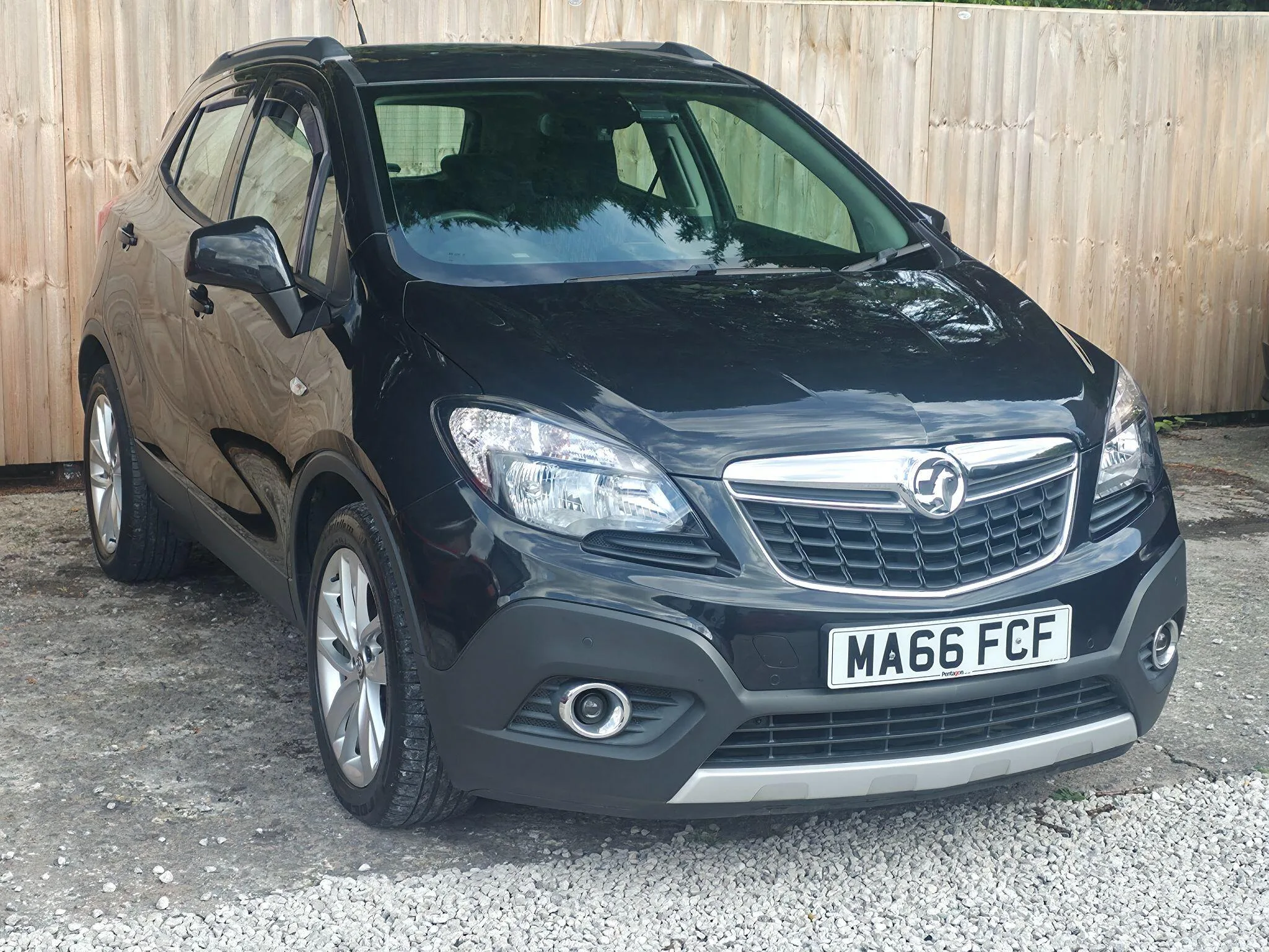 2016 Vauxhall Mokka 1.6i Exclusiv 2WD Euro 6 (s/s) 5dr