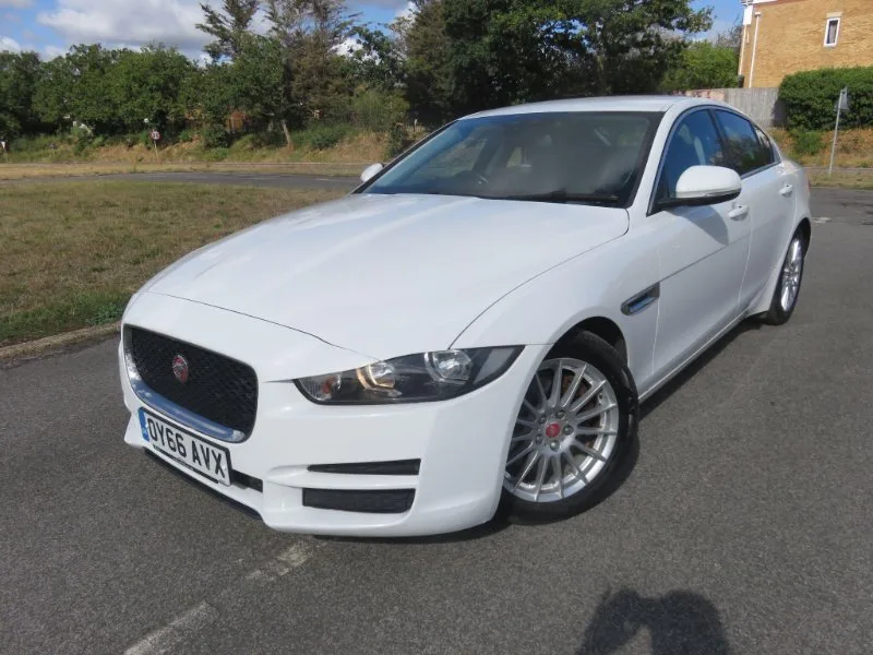2016 Jaguar XE 2.0d Prestige Auto Euro 6 (s/s) 4dr