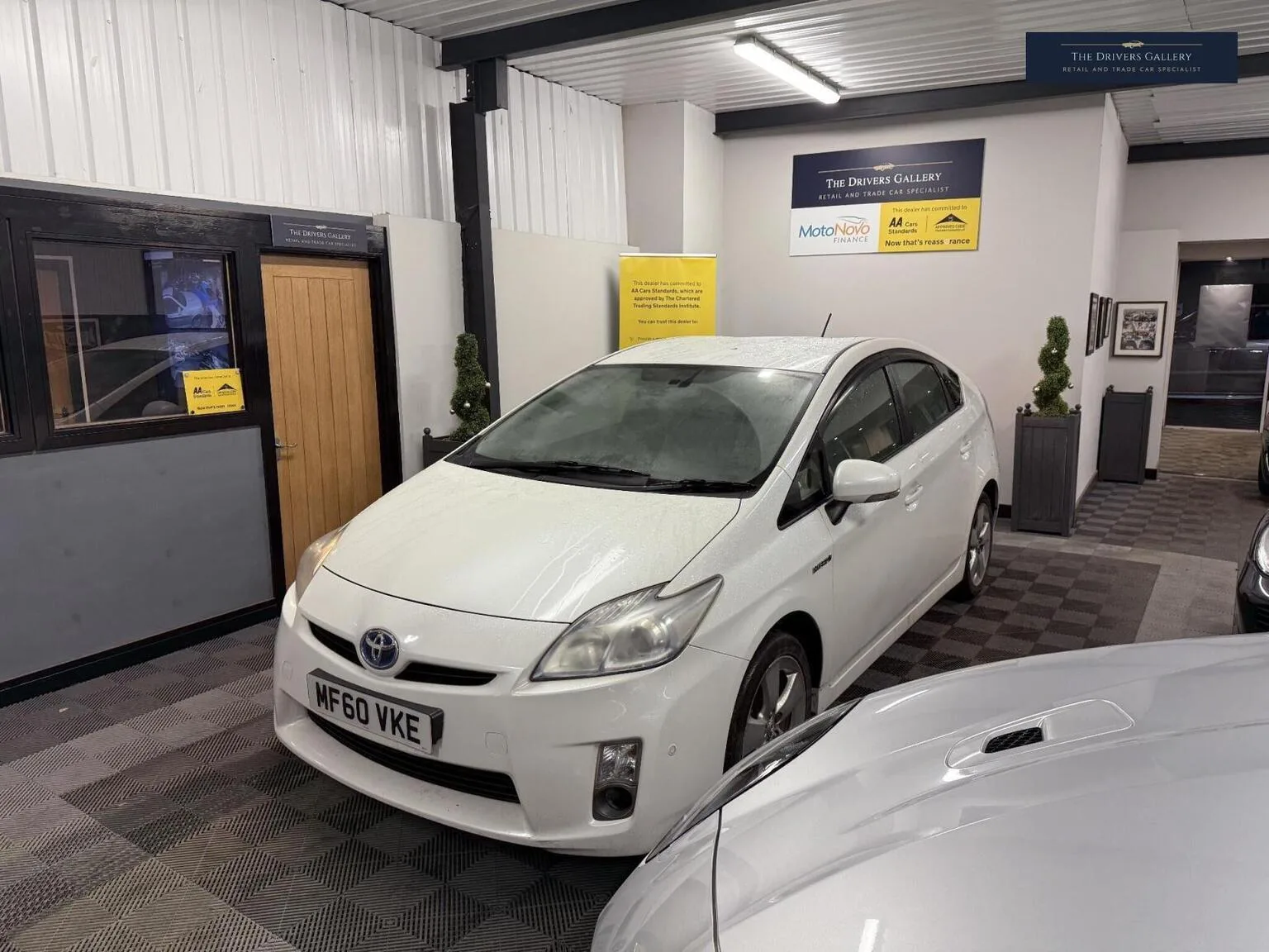 2010 Toyota Prius 1.8 VVT-h T Spirit CVT Euro 5 (s/s) 5dr