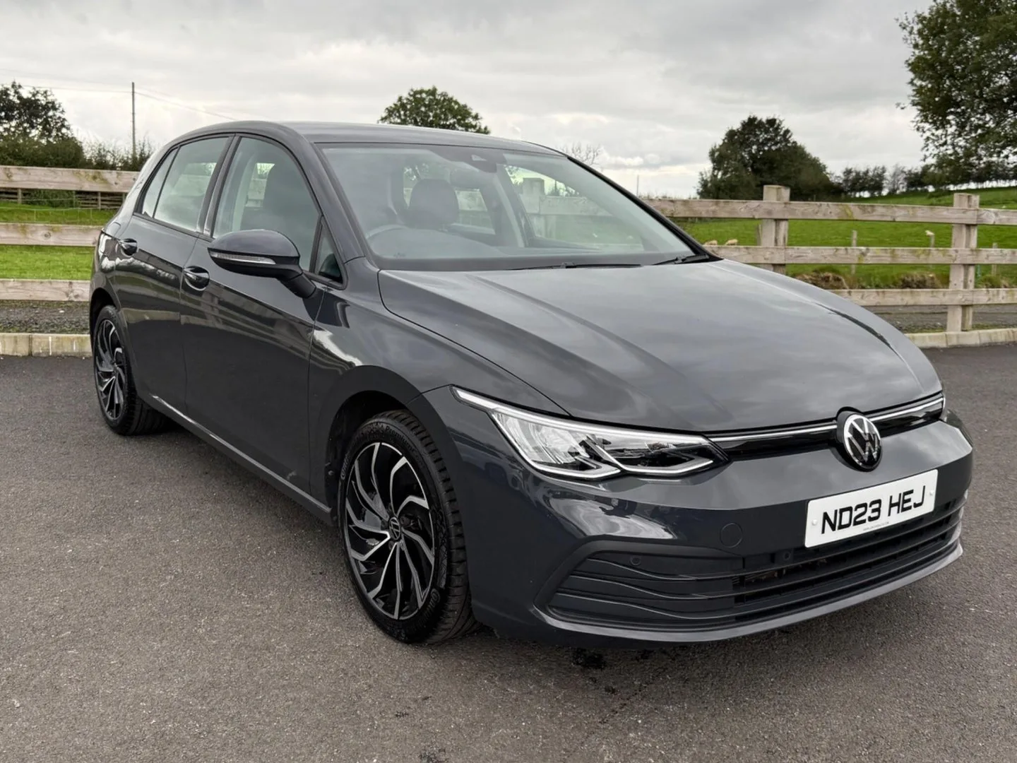 2023 Volkswagen Golf 2.0 TDI Life Euro 6 (s/s) 5dr