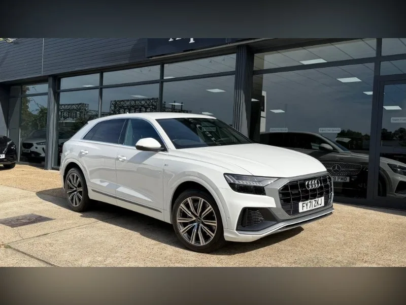 2021 Audi Q8 3.0 TFSIe V6 55 S line Tiptronic quattro Euro 6 (s/s) 5dr 17.9kWh