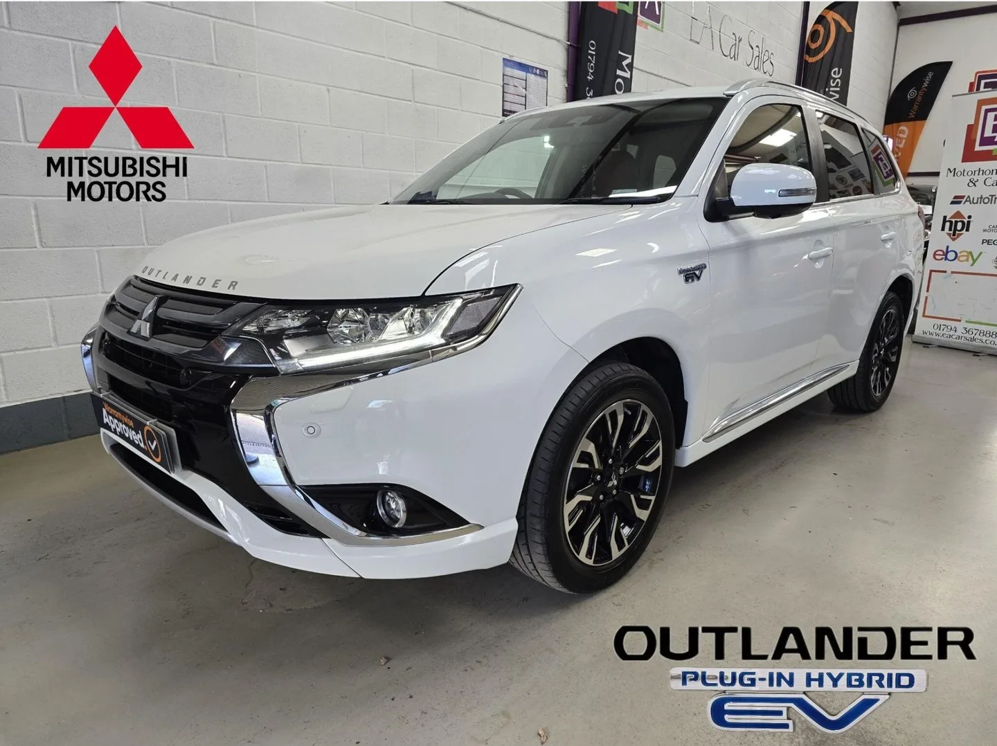 Mitsubishi Outlander 2018 (18) 2.0h 12kWh 5hs CVT 4WD Euro 6 (s/s) 5dr