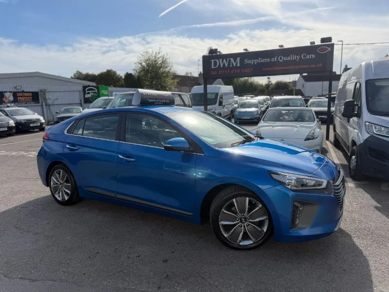 2017 Hyundai Ioniq 1.6 h-GDi Premium SE Hatchback 5dr Petrol Hybrid DCT Euro 6 (s/s) (141 ps)