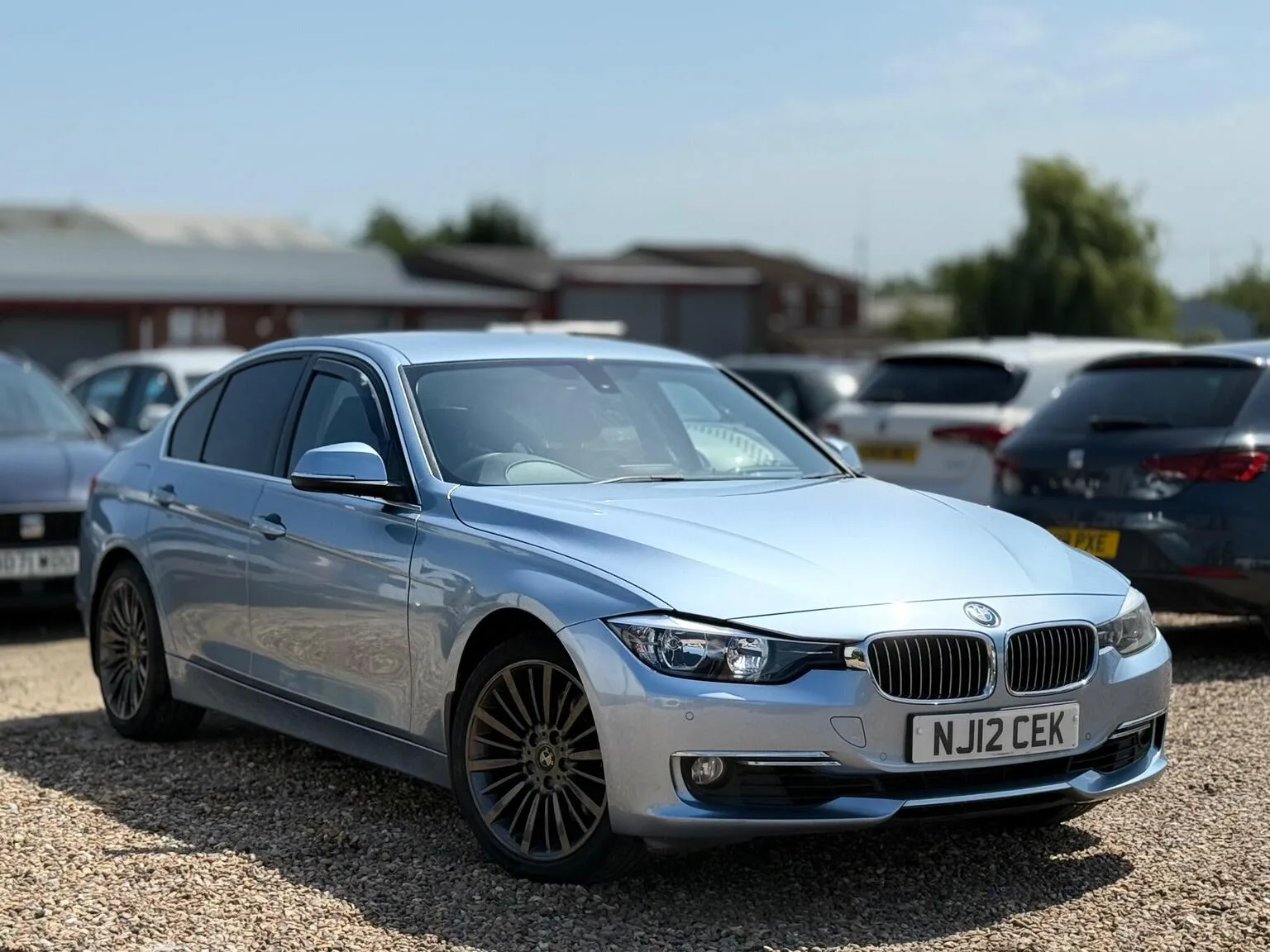 2012 BMW 3 Series 2.0 328i Luxury Auto Euro 5 (s/s) 4dr