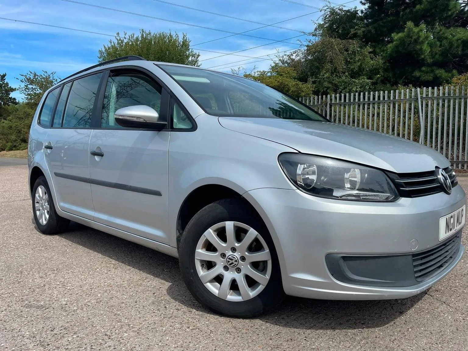 2011 Volkswagen Touran 1.6 TDI S DSG Euro 5 5dr