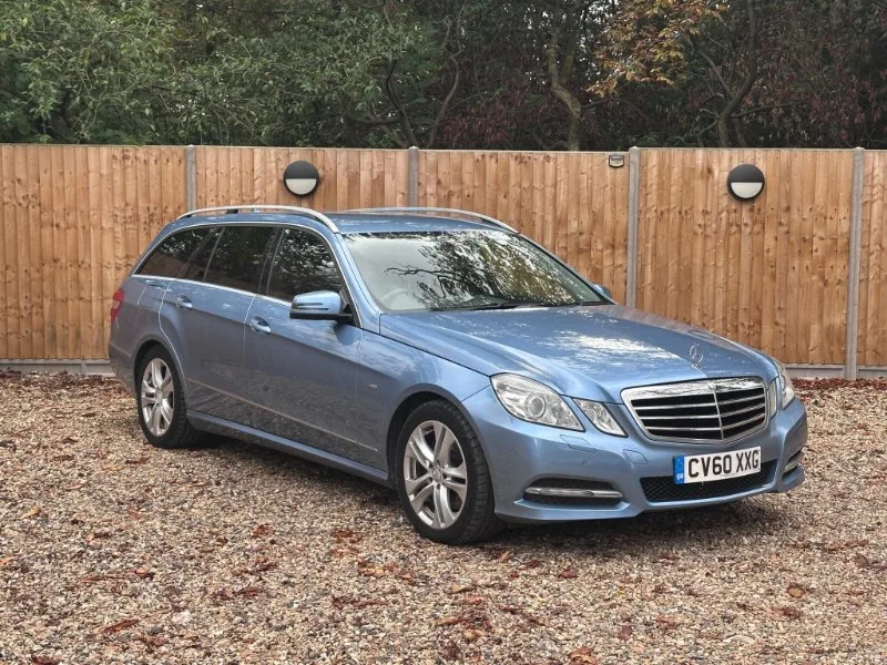 2010 Mercedes-Benz E Class 3.0 E350 CDI V6 BlueEfficiency Avantgarde G-Tronic Euro 5 5dr