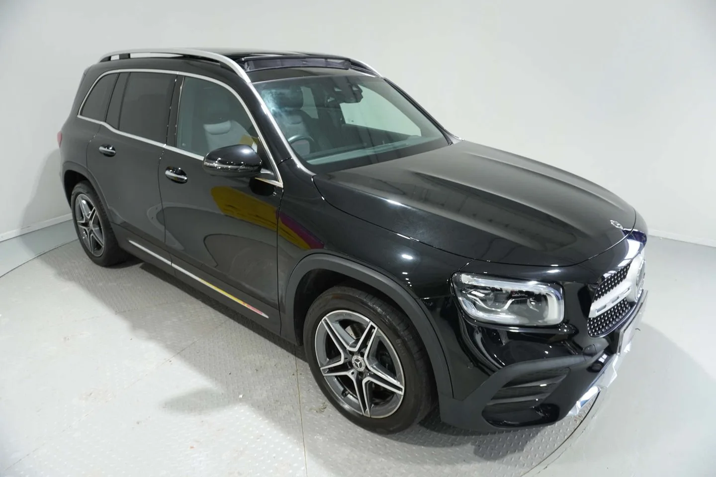 2021 Mercedes-Benz GLB 1.3 GLB200 AMG Line (Premium Plus 2) SUV 5dr Petrol 7G-DCT Euro 6 (s/s) (16