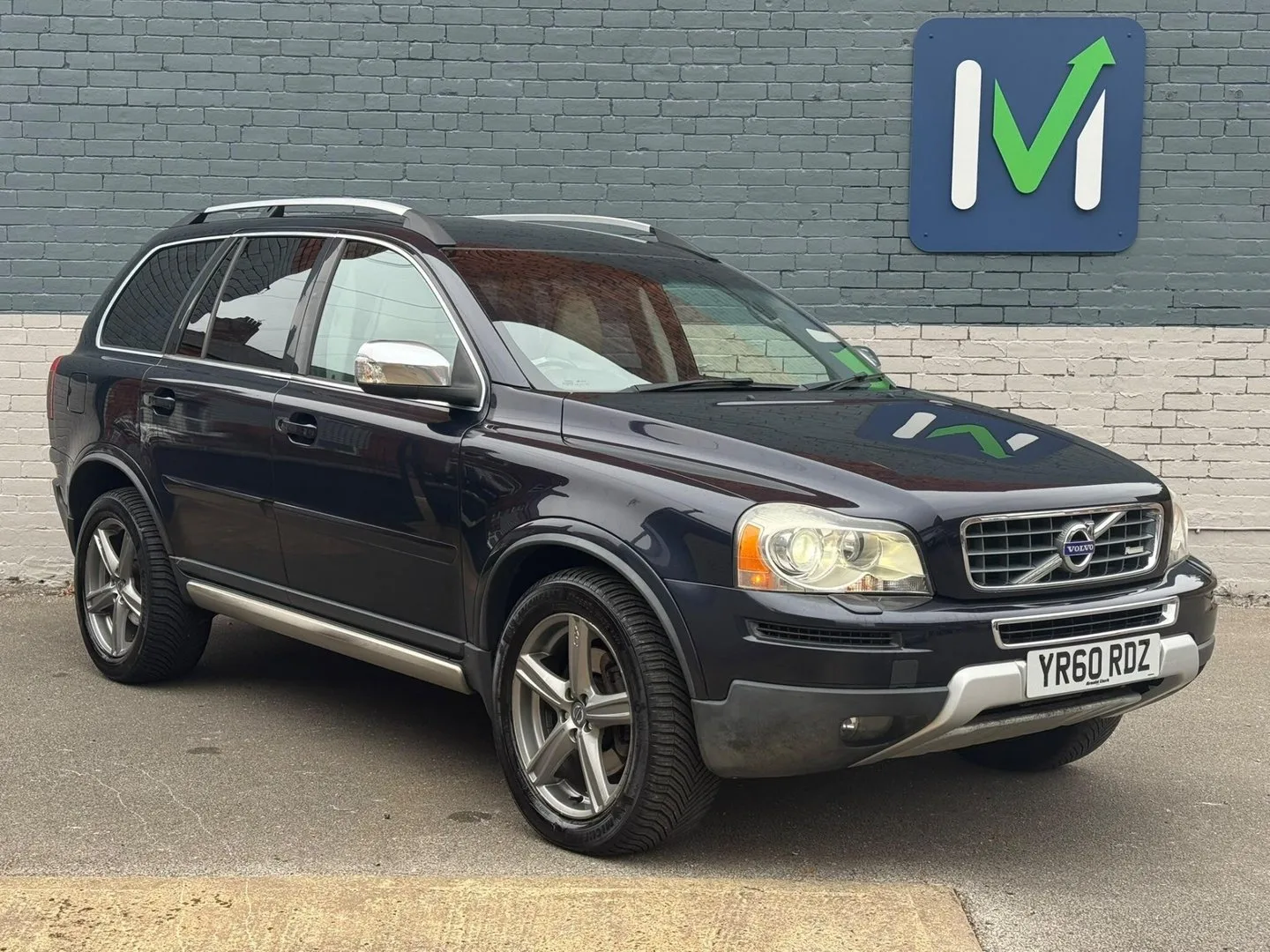 2010 Volvo XC90 2.4 D5 R-Design SE Geartronic AWD 5dr