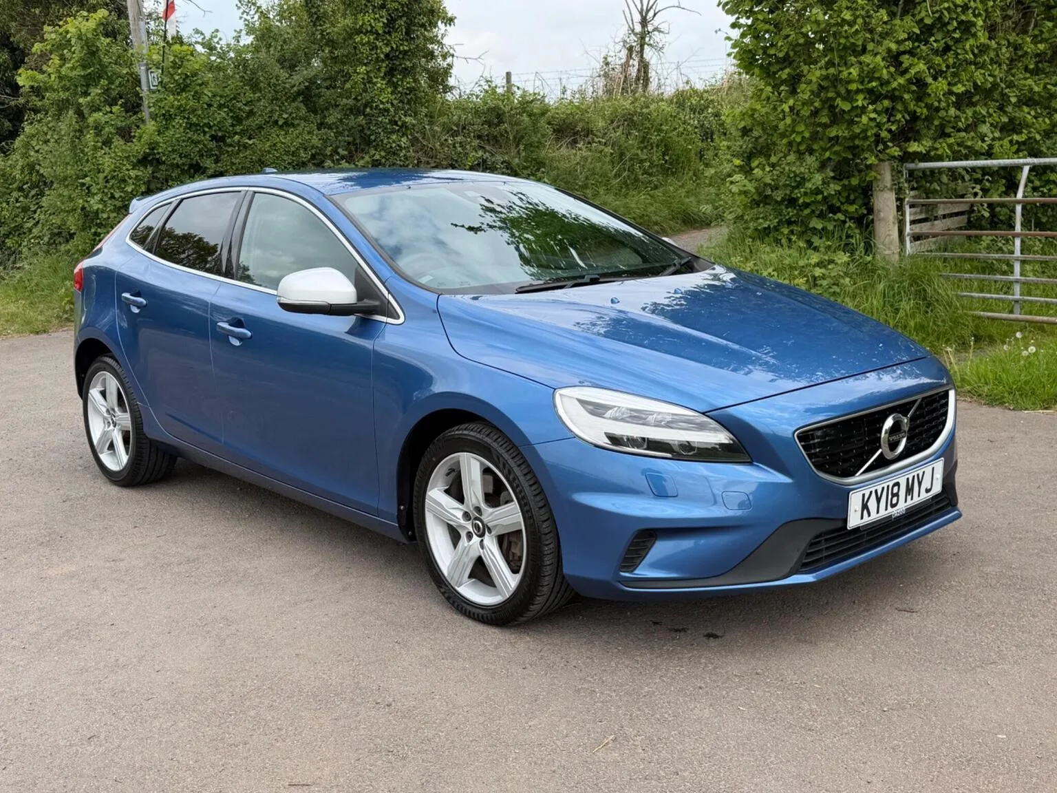 2018 Volvo V40 1.5 T3 R-Design Auto Euro 6 (s/s) 5dr