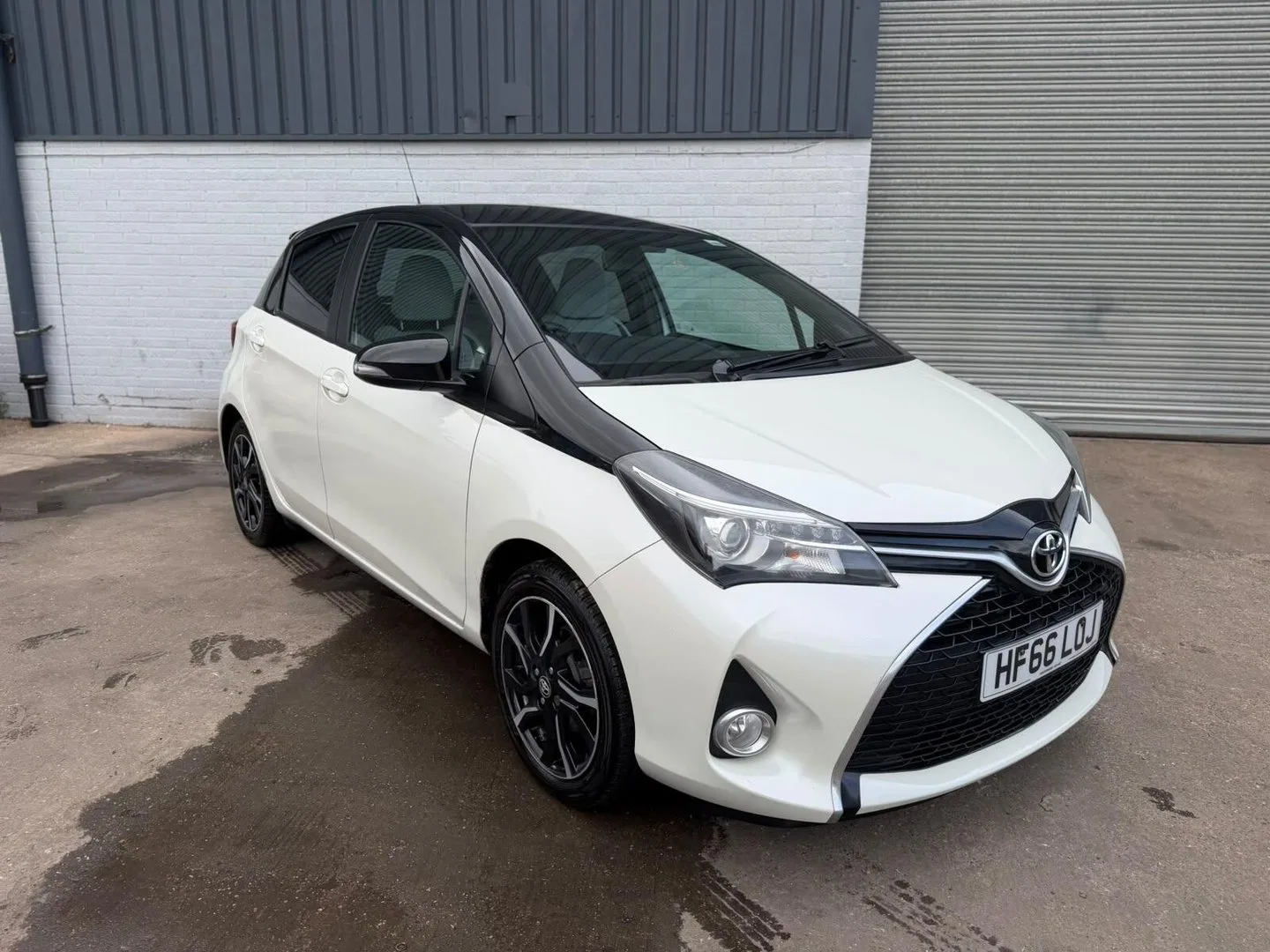 2016 Toyota Yaris 1.33 Dual VVT-i Design Euro 6 5dr