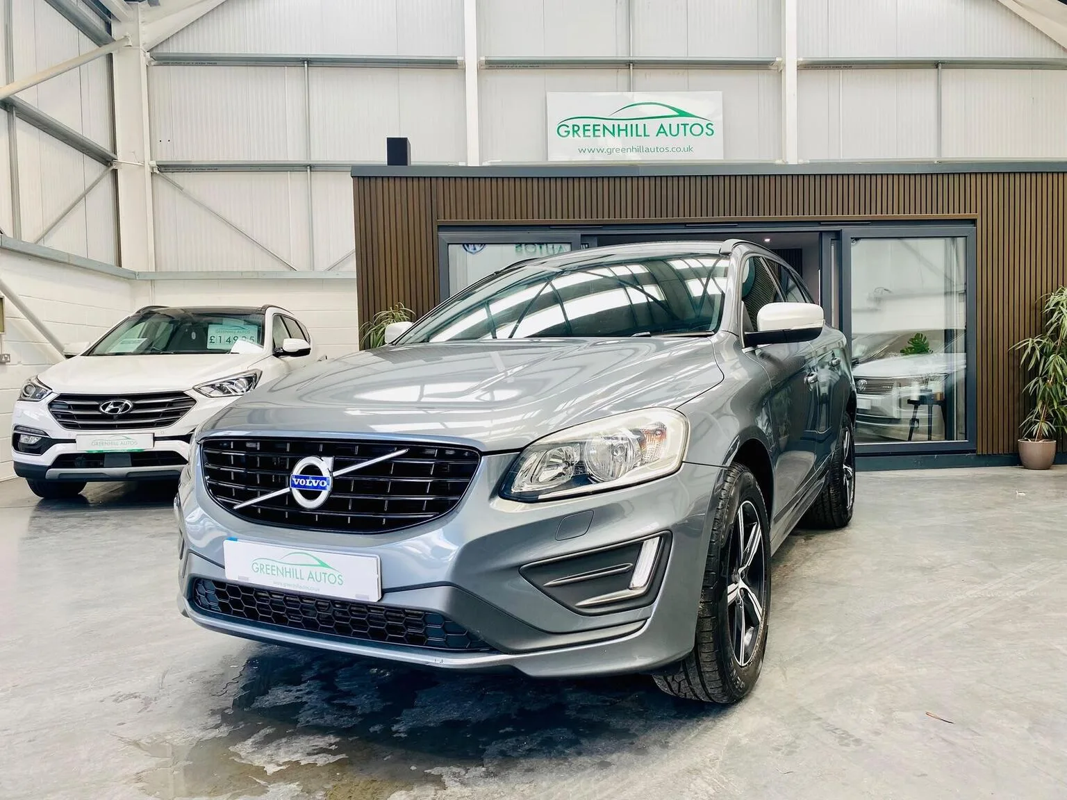 2017 Volvo Xc60 2.0 D4 R-Design Nav Auto Euro 6 (s/s) 5dr