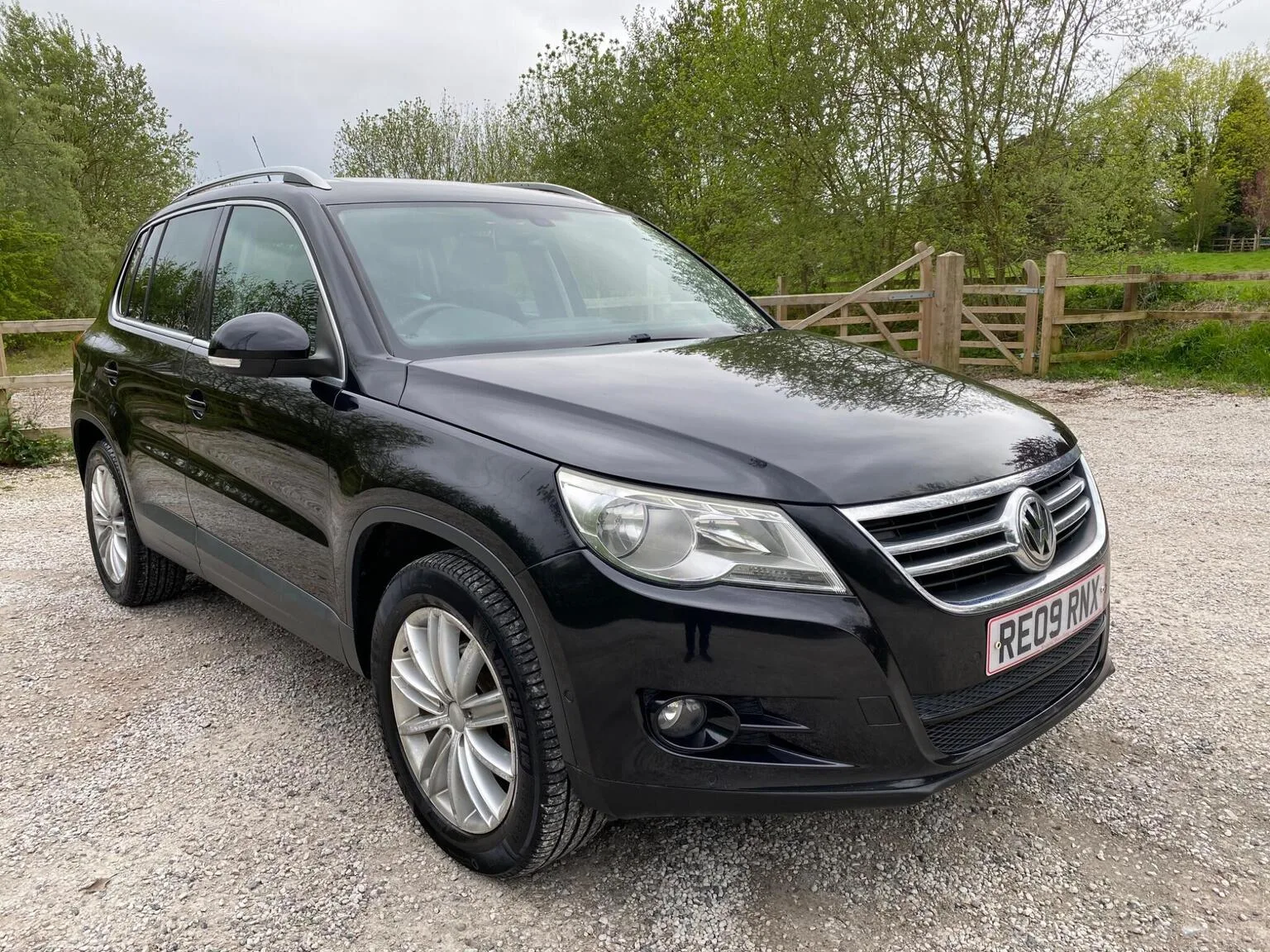 2009 Volkswagen Tiguan 2.0 TSI Sport Auto 4WD Euro 4 5dr