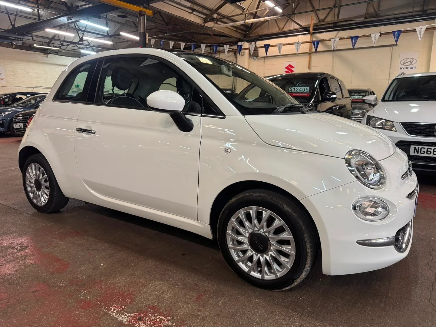 2017 Fiat 500 LOUNGE