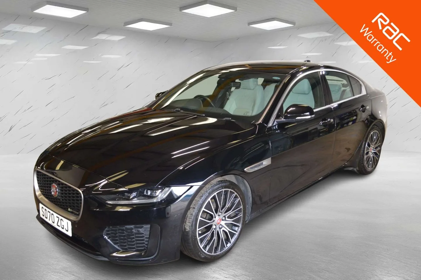 2020 Jaguar XE 2.0 P250i R-Dynamic S Saloon 4dr Petrol Auto Euro 6 (s/s) (250 ps)