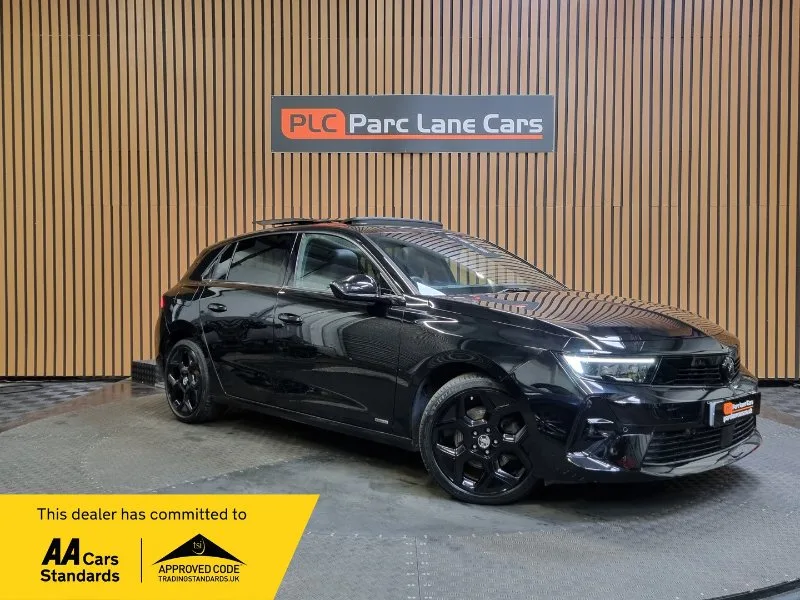 2023 Vauxhall Astra 1.5 Turbo D Ultimate Hatchback 5dr Diesel Auto Euro 6 - ONE OWNER - AUTOMATIC -