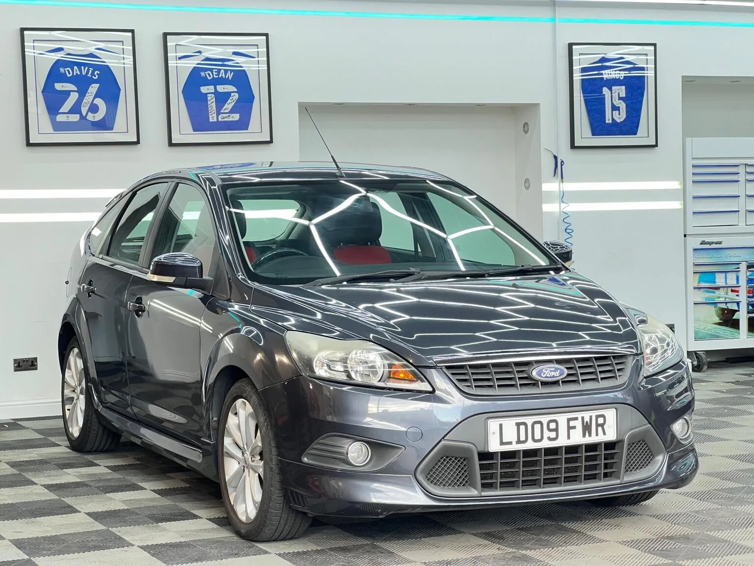 2009 Ford Focus 1.6 Zetec S 5dr