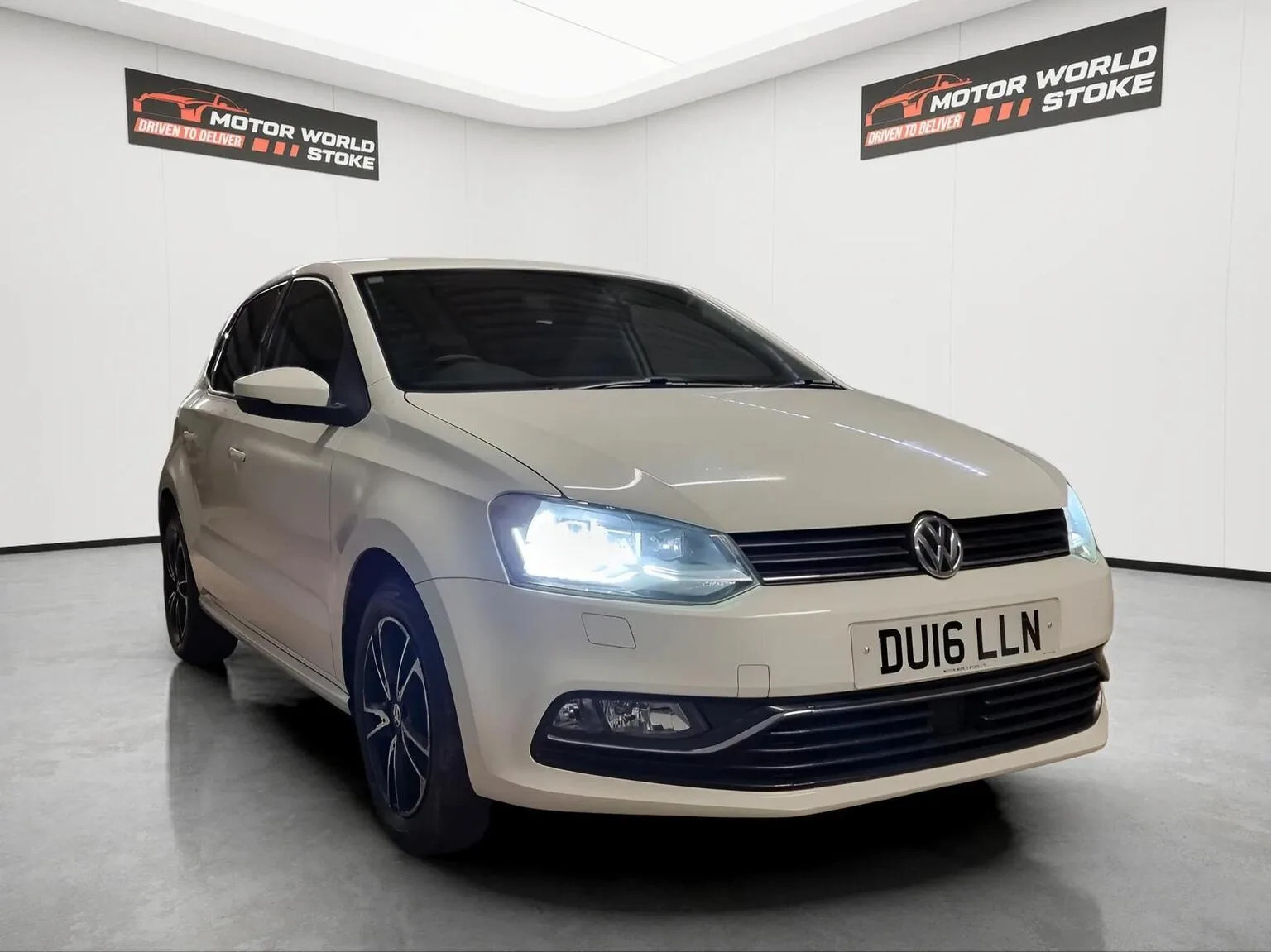 2016 Volkswagen Polo 1.2 TSI BlueMotion Tech SE Design DSG Euro 6 (s/s) 5dr