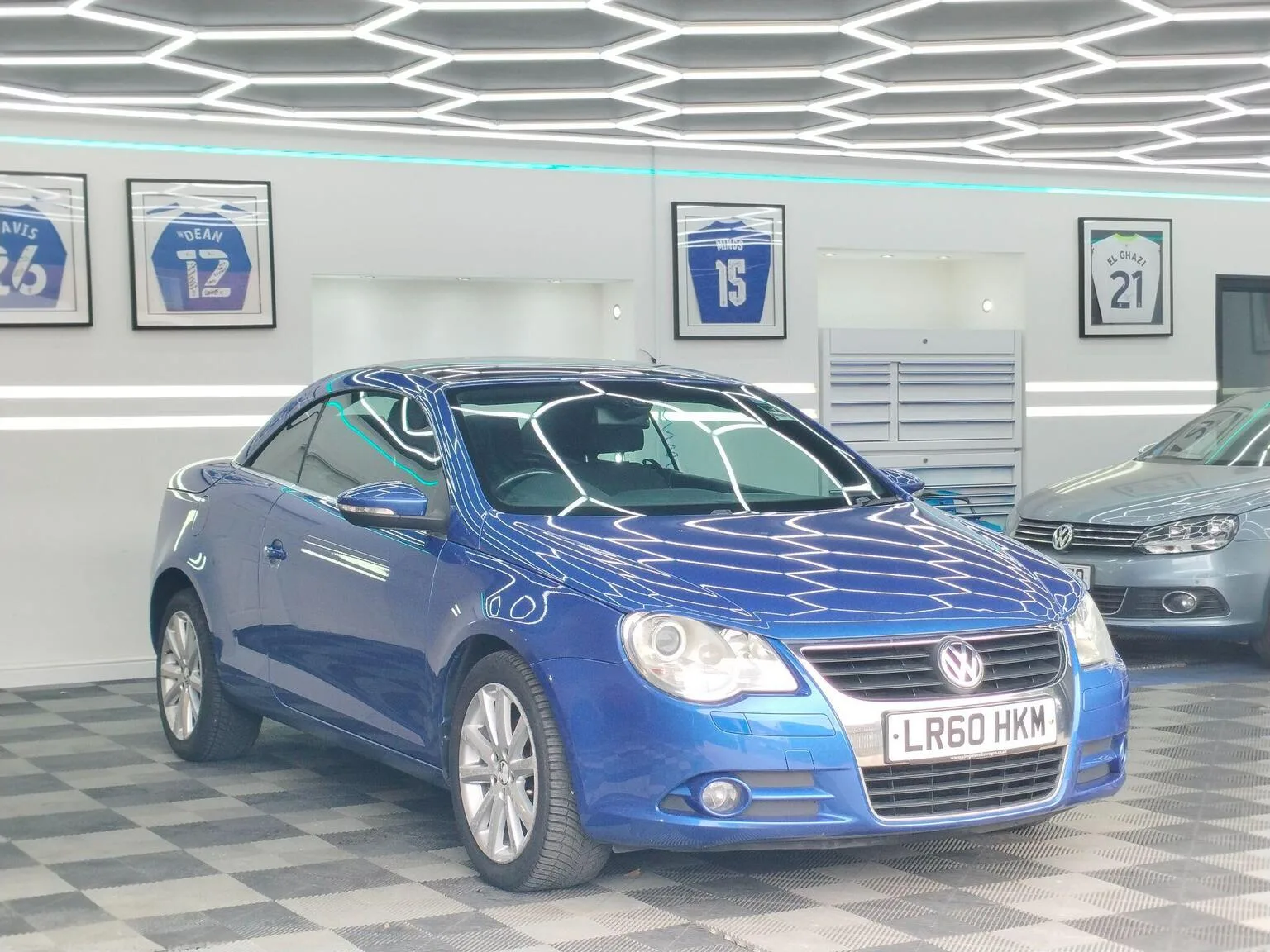 2010 Volkswagen Eos 2.0 TDI CR Individual Cabriolet Euro 5 2dr