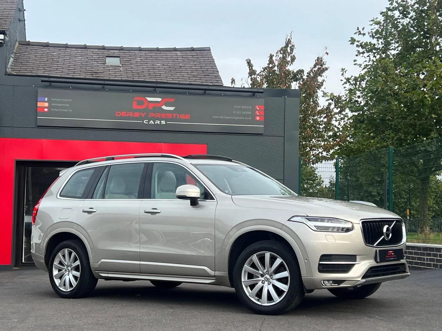 2015 Volvo Xc90 2.0 D5 Momentum Geartronic 4WD Euro 6 (s/s) 5dr